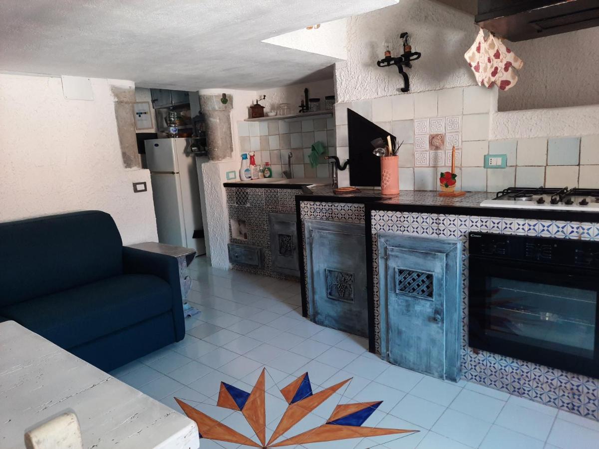 Il Nido 1 Apartment ซานวิโต โลคาโป ภายนอก รูปภาพ