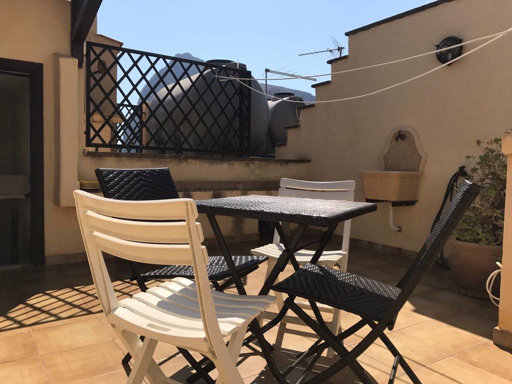 Il Nido 1 Apartment ซานวิโต โลคาโป ภายนอก รูปภาพ